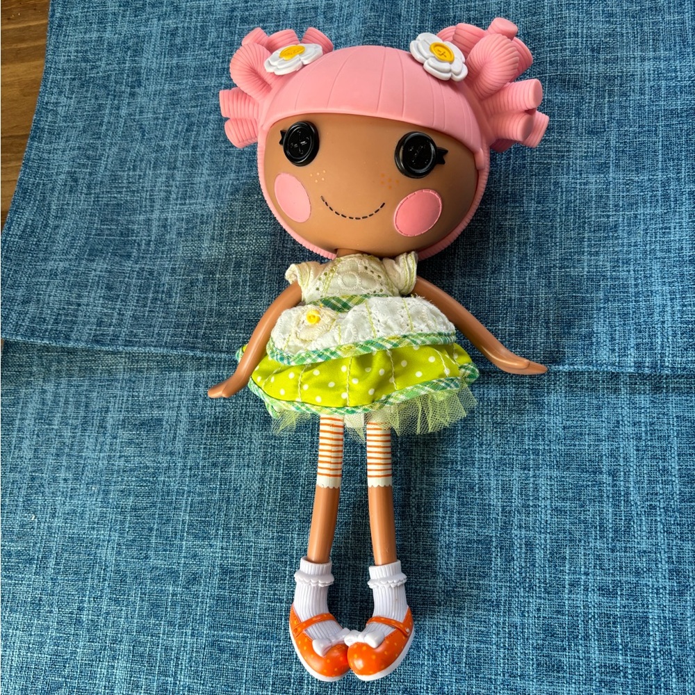 Lalaloopsy Blossom Flowerpot doll w dress and shoes Full Size complete outfit